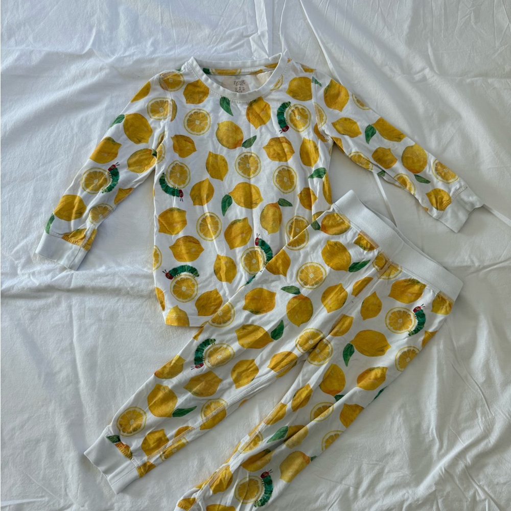 NEST Fragrances Lemon Print Kids Pajama Set